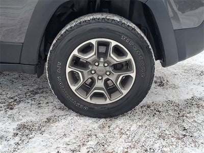 2020 Jeep Cherokee Trailhawk