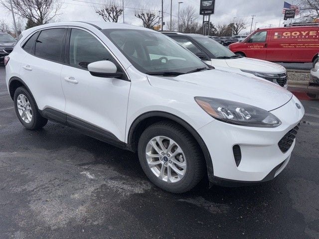 2021 Ford Escape SE Hybrid