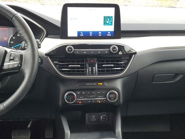 2021 Ford Escape Hybrid SE