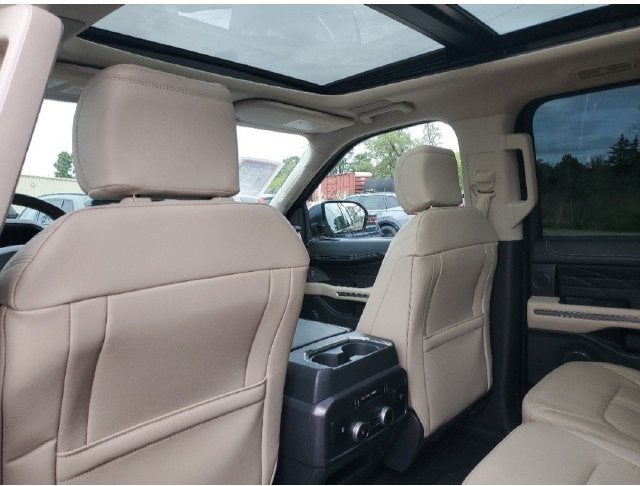 2023 Ford Expedition Max Platinum