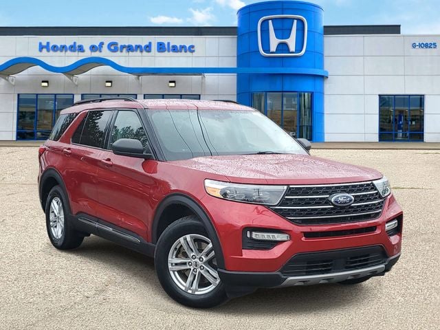 2021 Ford Explorer XLT 4WD's photo