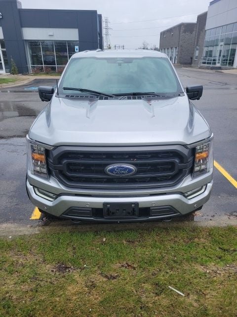 2022 Ford F-150 Base
