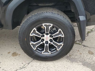 2023 GMC Canyon AT4