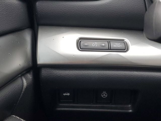 2023 Nissan Maxima Base