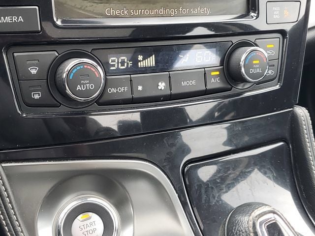 2023 Nissan Maxima Base
