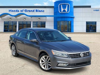 2017 Volkswagen Passat 1.8T SE w/Technology