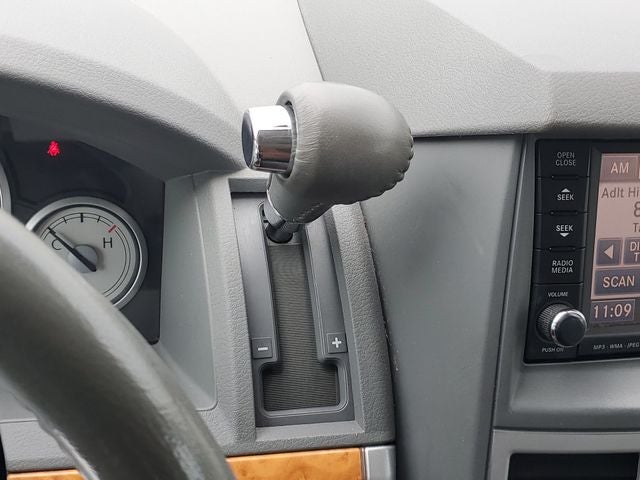 2010 Chrysler Town & Country Limited