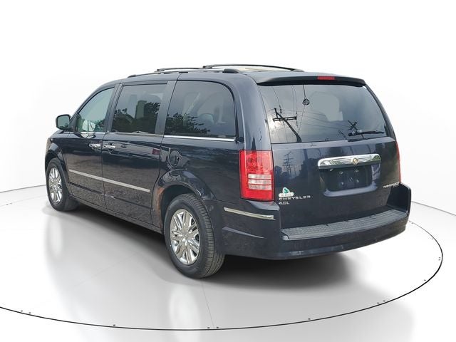 2010 Chrysler Town & Country Limited