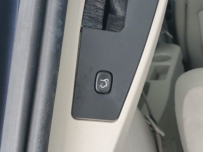 2010 Chrysler Town & Country Limited