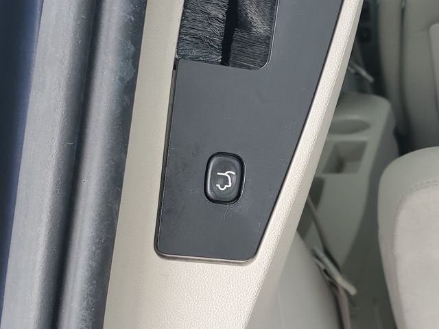 2010 Chrysler Town & Country Limited