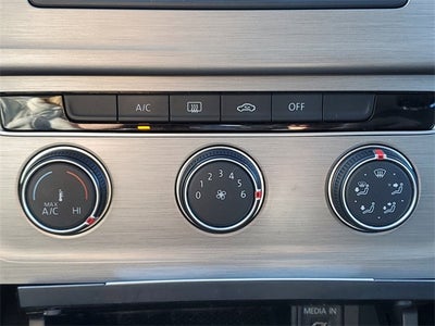 2015 Volkswagen Golf SportWagen S