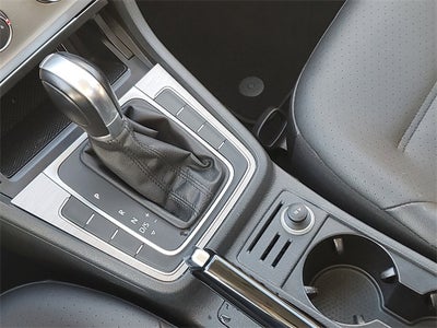 2015 Volkswagen Golf SportWagen S