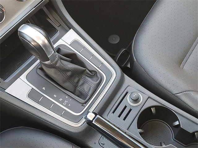 2015 Volkswagen Golf SportWagen S