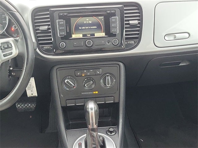 2015 Volkswagen Beetle 1.8T Classic