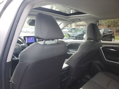 2023 Toyota RAV4 Hybrid XLE