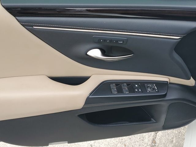 2021 Lexus ES 250