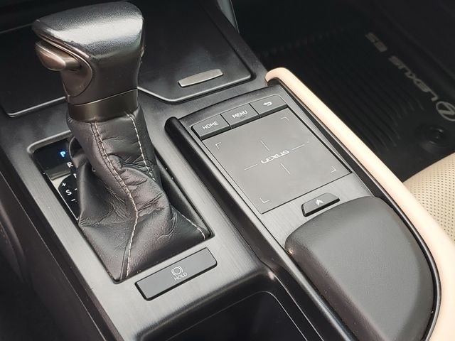2021 Lexus ES 250