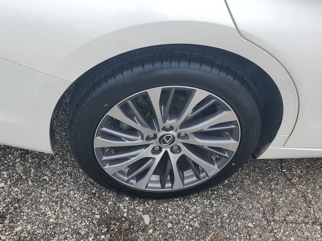 2021 Lexus ES 250