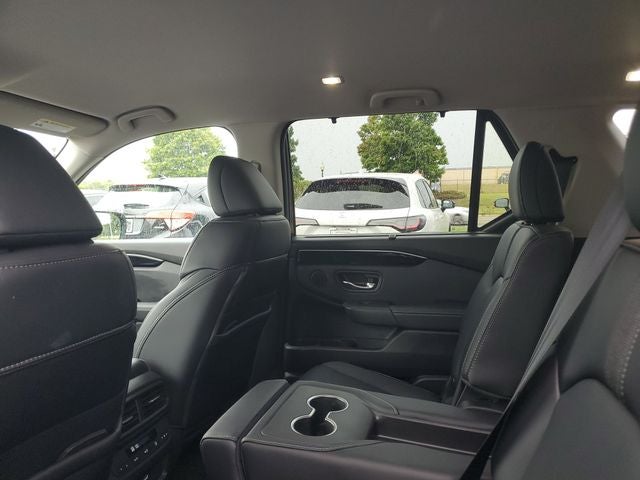 2023 Honda Pilot EX-L 8 Passenger