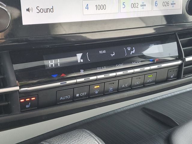 2021 Toyota Sienna LE 7 Passenger