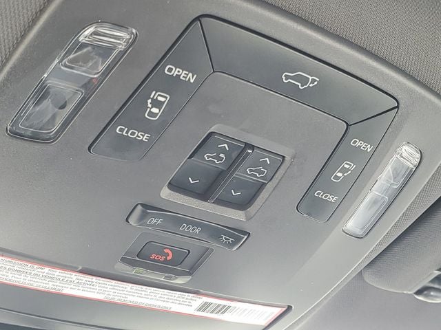2021 Toyota Sienna LE 7 Passenger