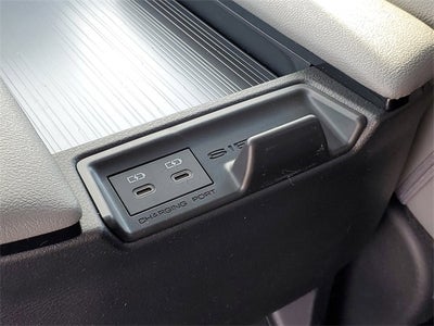 2025 Toyota Sienna XLE 7 Passenger