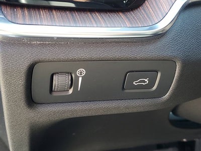 2022 Volvo S60 B5 Momentum