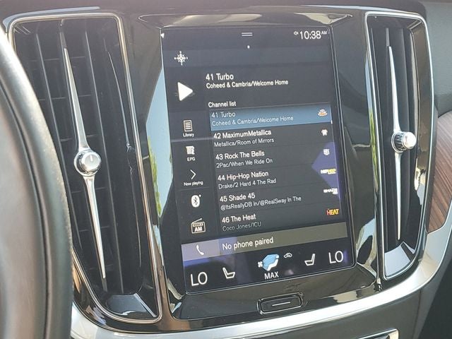 2022 Volvo S60 B5 Momentum