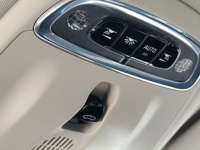2022 Volvo S60 B5 Momentum