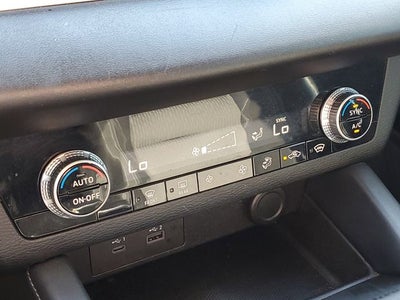 2022 Mitsubishi Outlander ES