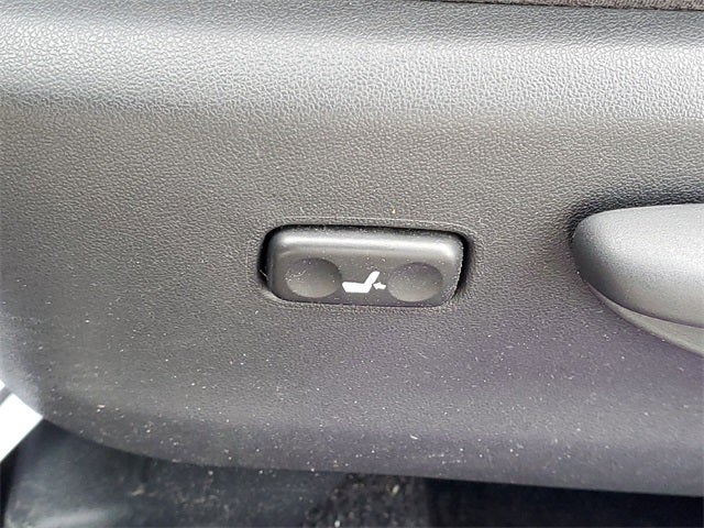 2012 Toyota Prius v Two