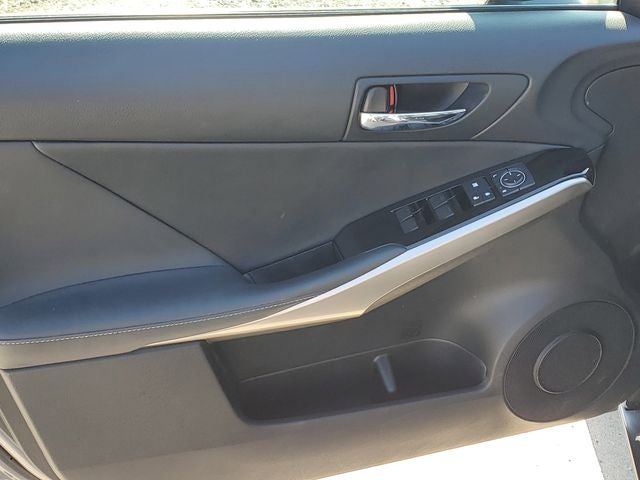 2016 Lexus IS 200t
