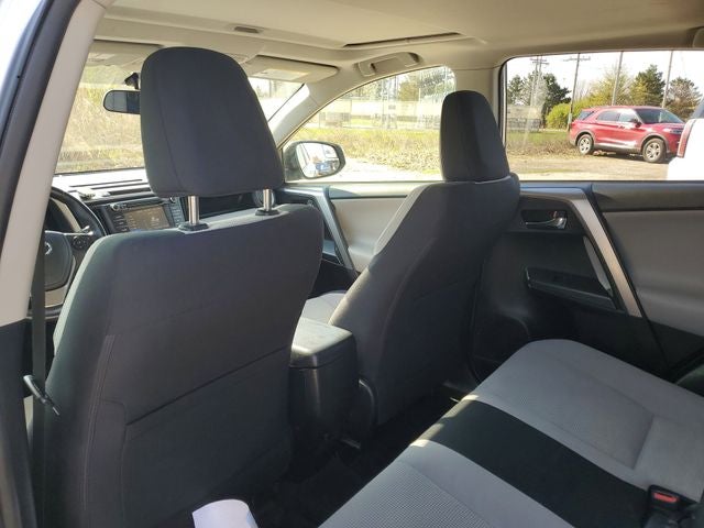 2016 Toyota RAV4 Hybrid XLE