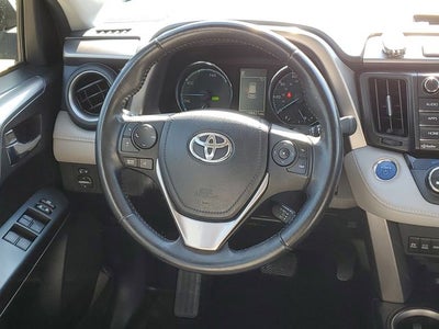 2016 Toyota RAV4 Hybrid XLE