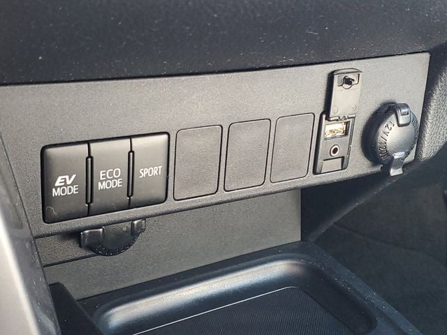 2016 Toyota RAV4 Hybrid XLE