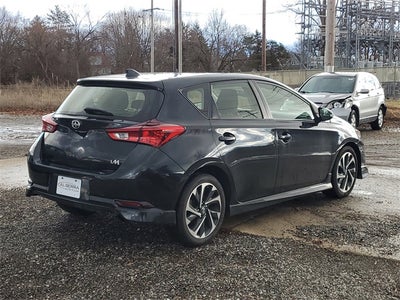 2016 Scion iM Base