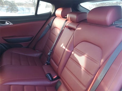 2019 Kia Stinger GT2