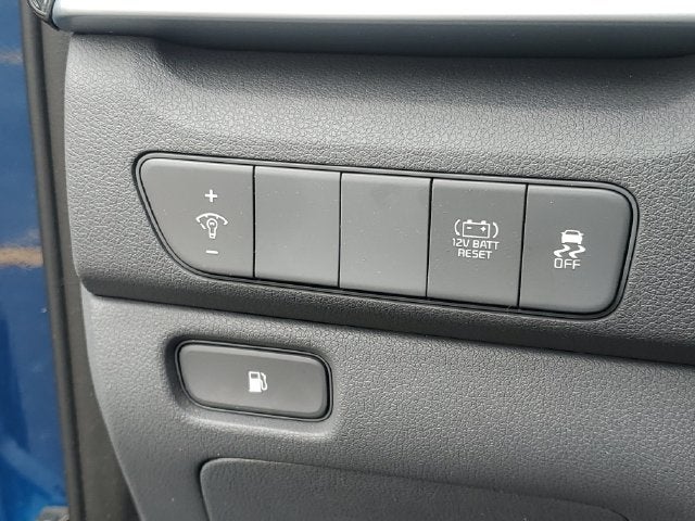 2022 Kia Niro LX