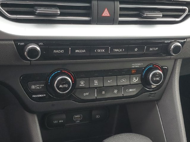 2022 Kia Niro LX