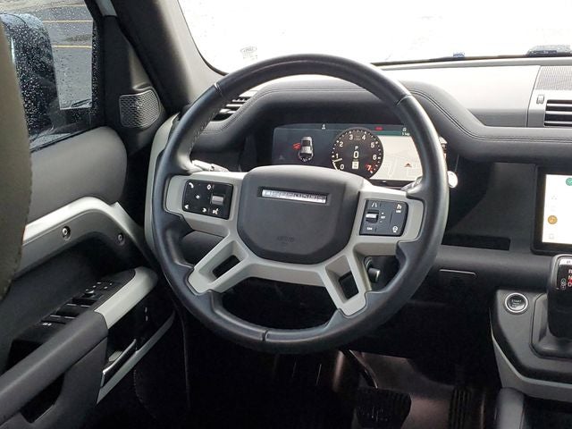 2020 Land Rover Defender 110 SE