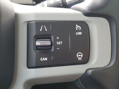 2020 Land Rover Defender 110 SE