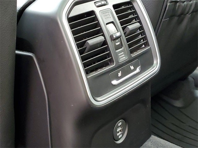 2019 Porsche Macan Base