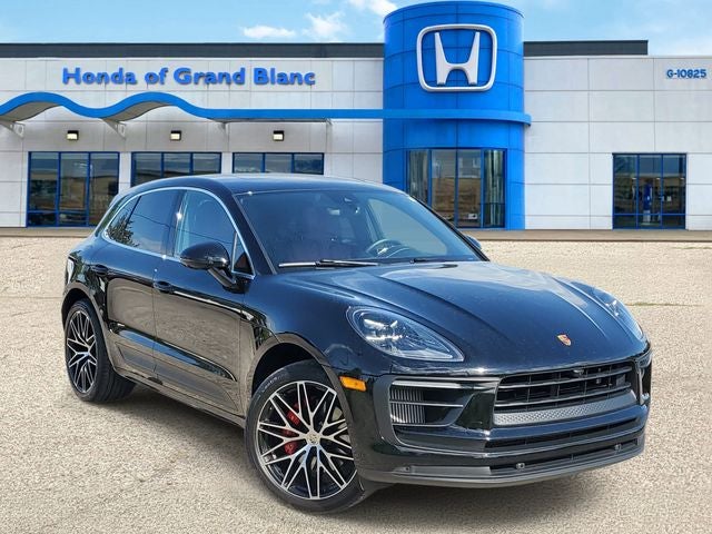 2022 Porsche Macan S