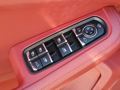 2022 Porsche Macan S
