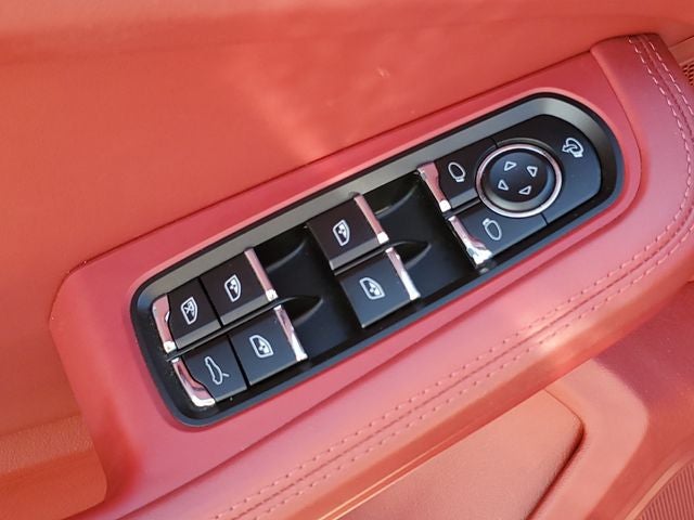2022 Porsche Macan S