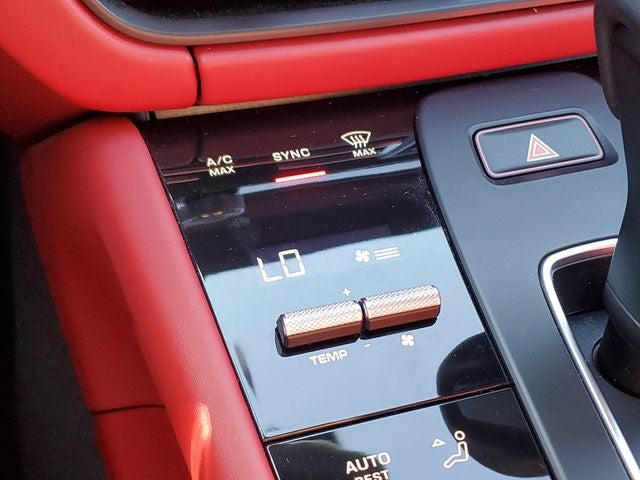 2022 Porsche Macan S
