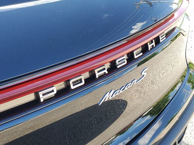 2022 Porsche Macan S