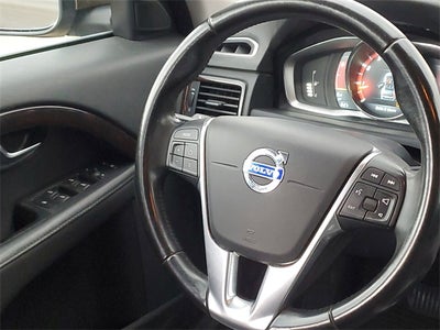 2016 Volvo XC70 T5 Premier