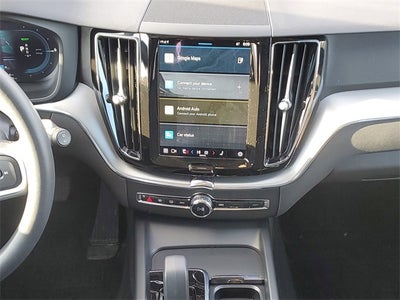 2023 Volvo XC60 Recharge Plug-In Hybrid T8 Core Bright Theme