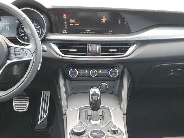 2018 Alfa Romeo Stelvio Base